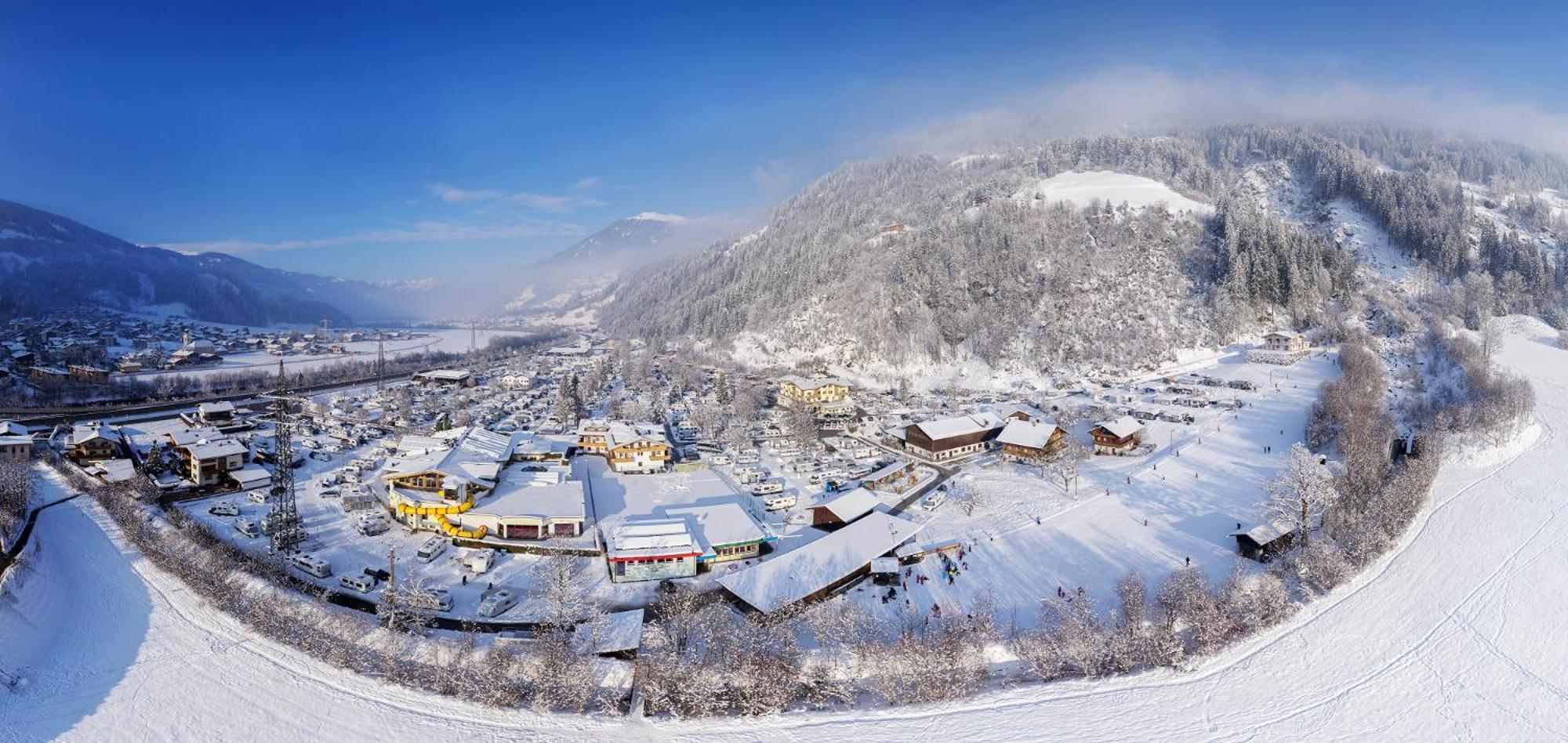 Chalet - Direkt Am 5 Sterne Campingplatz Aufenfeld Im Zillertal Mit Hallenbad Und Sauna Aschau Im Zillertal ภายนอก รูปภาพ