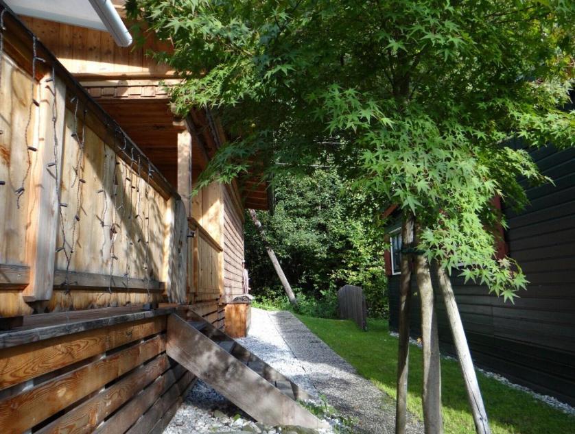 Chalet - Direkt Am 5 Sterne Campingplatz Aufenfeld Im Zillertal Mit Hallenbad Und Sauna Aschau Im Zillertal ภายนอก รูปภาพ